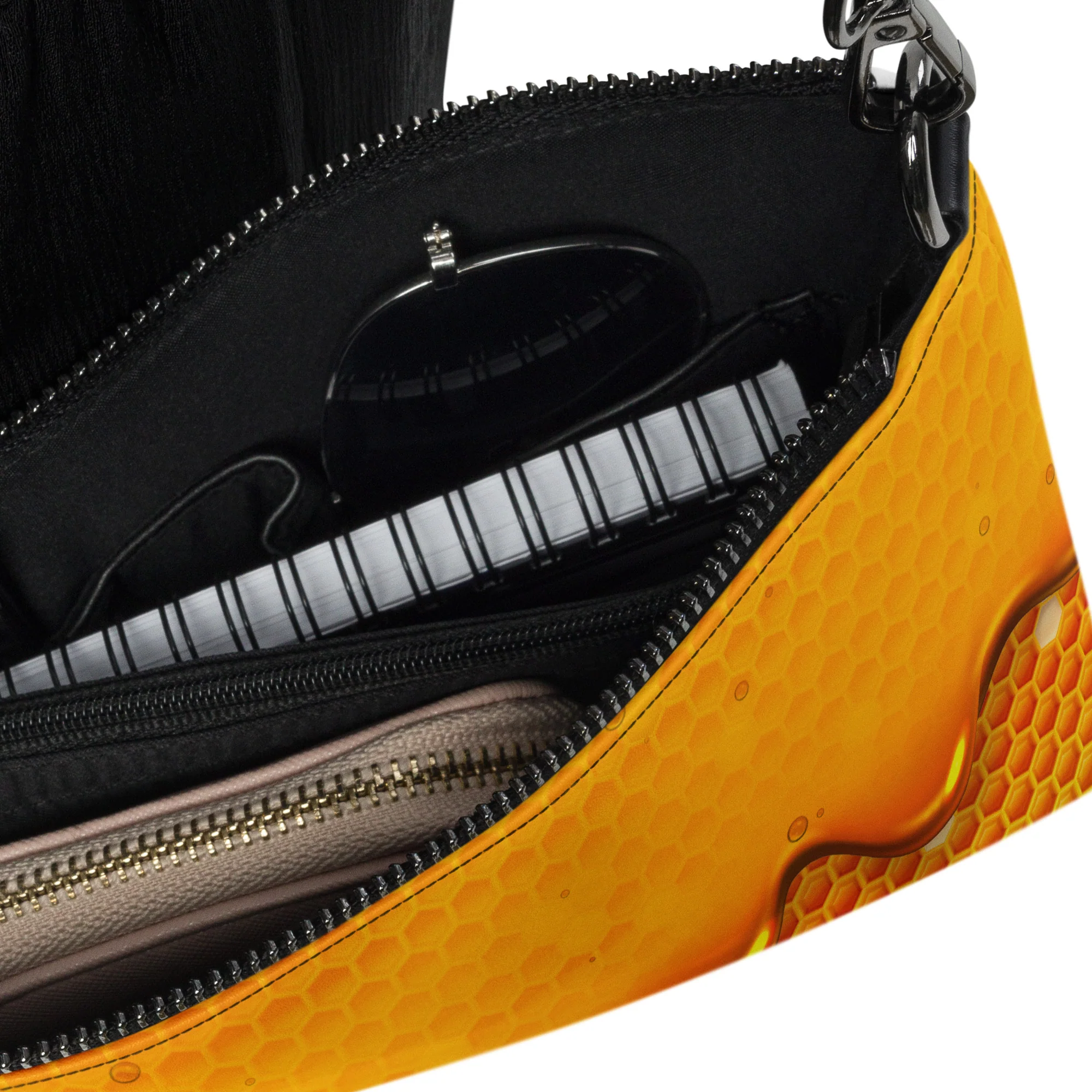 Honey Comb Crossbody Bag - Image 6